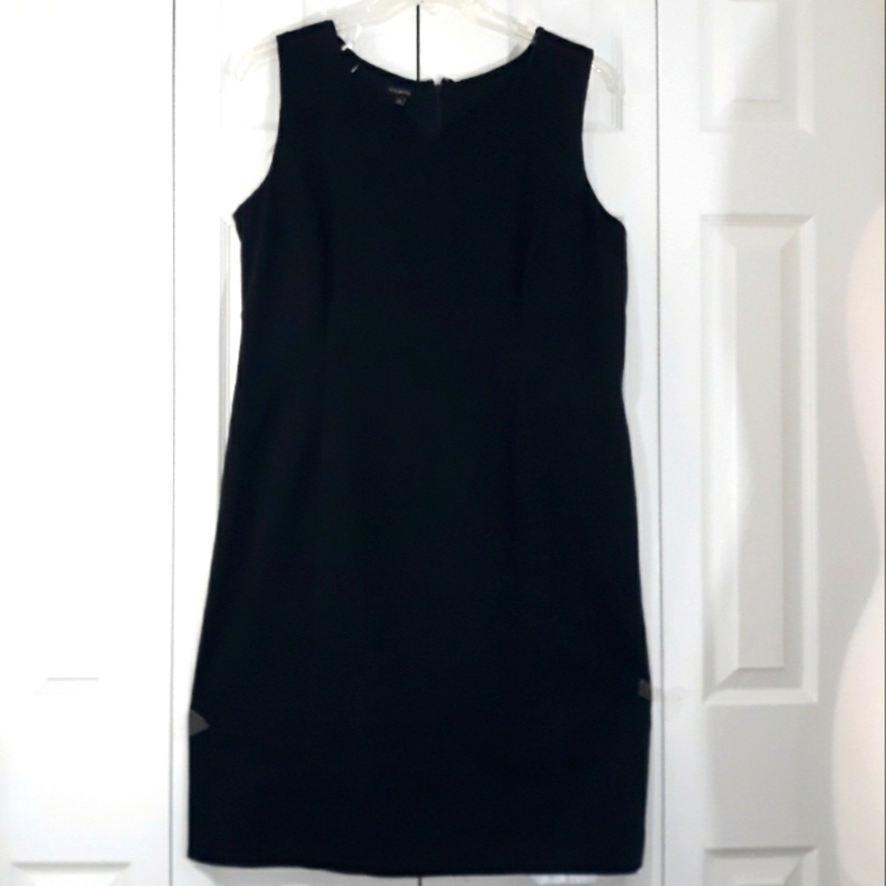 Talbots Plus  Dress Sleeveles Back Zipper V-Neck Classic Dress Size 16